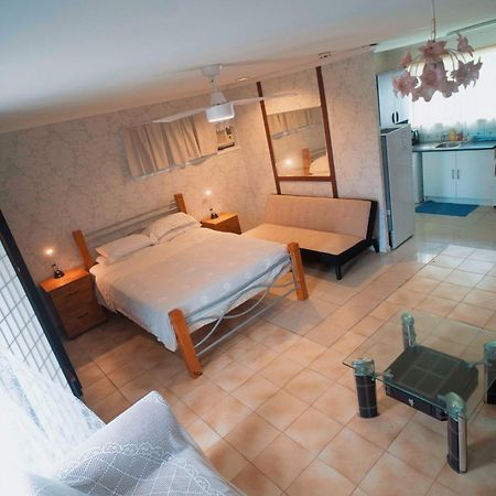 Jjjgm Place @ Alex Hills Ormiston Экстерьер фото