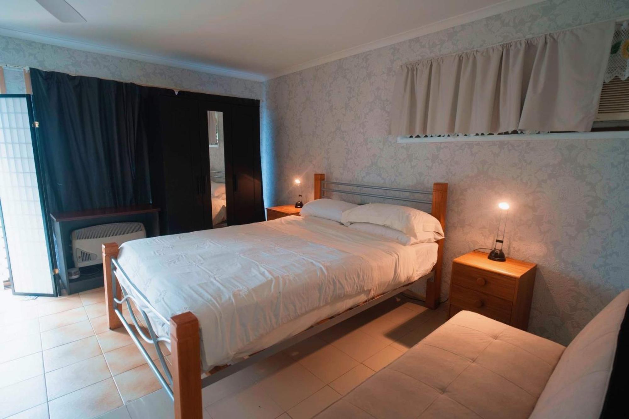 Jjjgm Place @ Alex Hills Ormiston Экстерьер фото