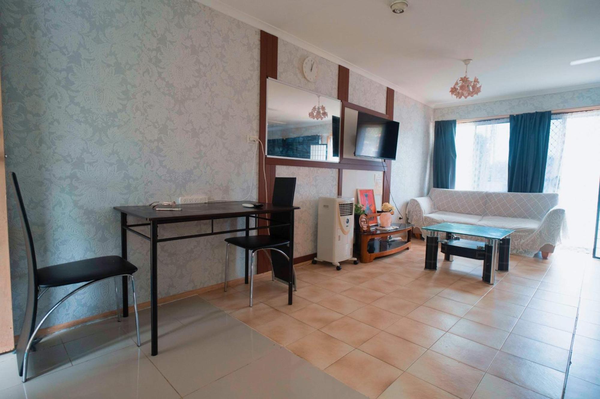 Jjjgm Place @ Alex Hills Ormiston Экстерьер фото