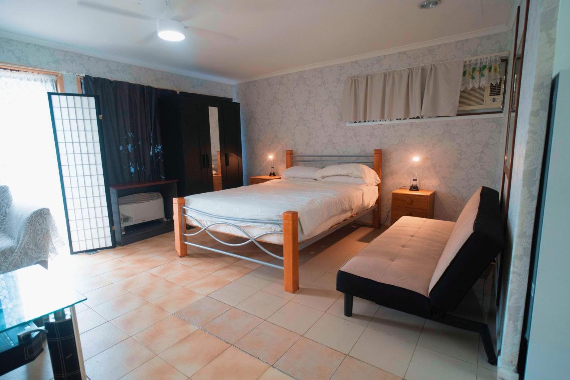Jjjgm Place @ Alex Hills Ormiston Экстерьер фото