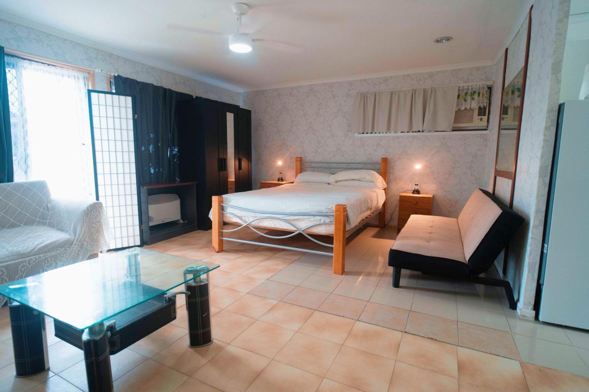 Jjjgm Place @ Alex Hills Ormiston Экстерьер фото