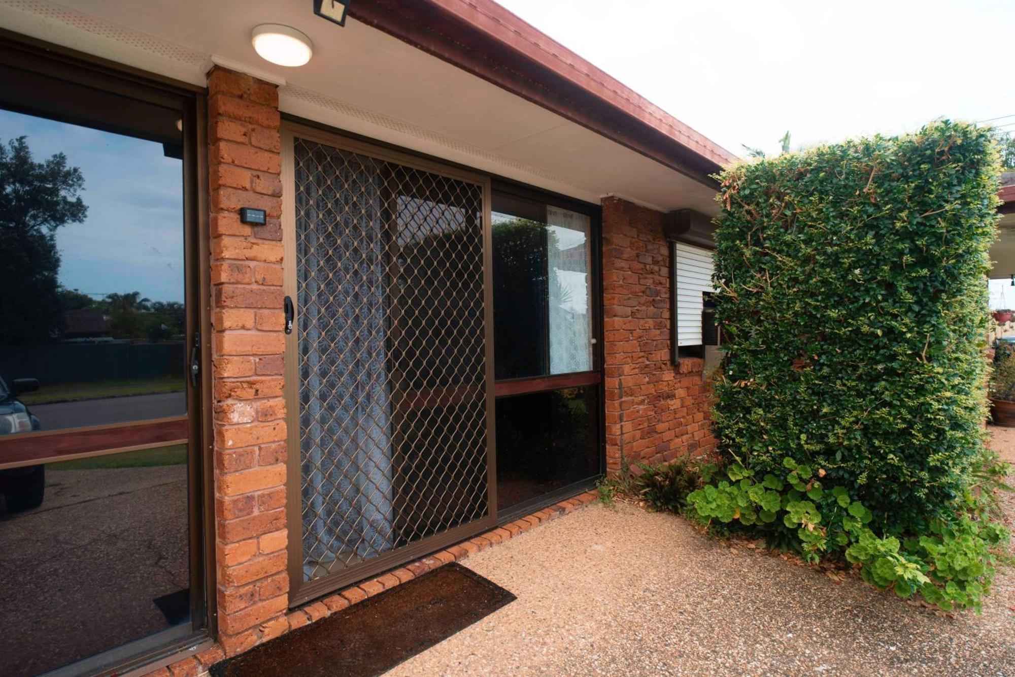 Jjjgm Place @ Alex Hills Ormiston Экстерьер фото